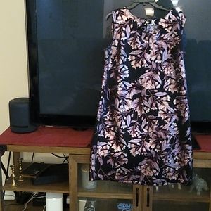 This black silver and pale pink dress is sleeveless and comfy.